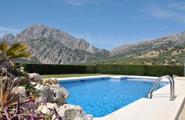 Ferienhaus in Periana mit Schwimmbad