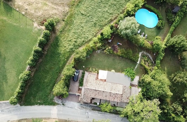 Villa in Ostra mit 2 Schlafzimmern 4 Schlafplätzen