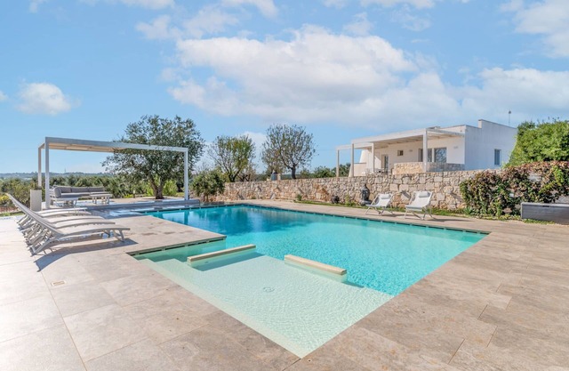 Villa in Ostuni mit 3 Schlafzimmern 6 Schlafplätzen