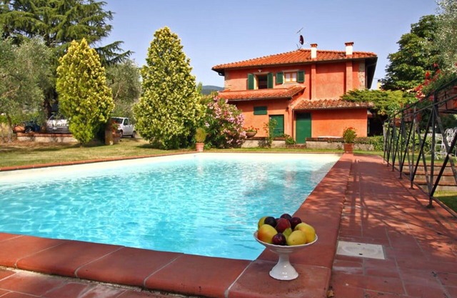 Villa in Pavelli mit 5 Schlafzimmern 10 Schlafplätzen