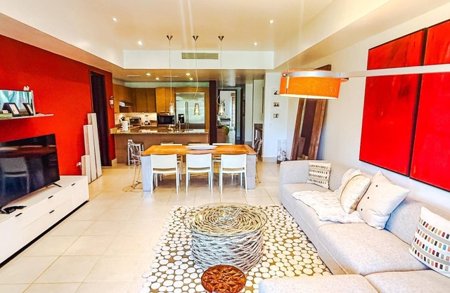 Villa in Red - Drei Schlafzimmer Wohnung, Schläft 8
