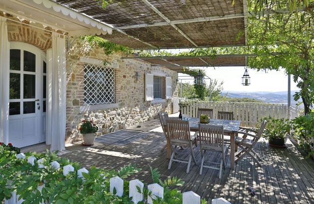 Villa in Saturnia mit 3 Schlafzimmern 6 Schlafplätzen