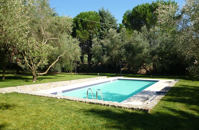 Villa in abgelegenen Gelände von 1 Hektar, einen einfachen Zugang zum Meer, Geschäfte und Restaurants
