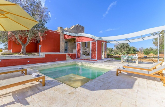 Villa in Serranova mit 2 Schlafzimmern 4 Schlafplätzen