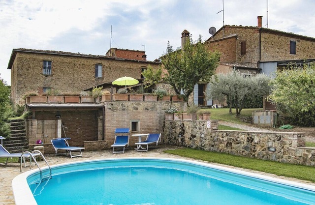 Villa in Sinalunga mit 3 Schlafzimmern 5 Schlafplätzen
