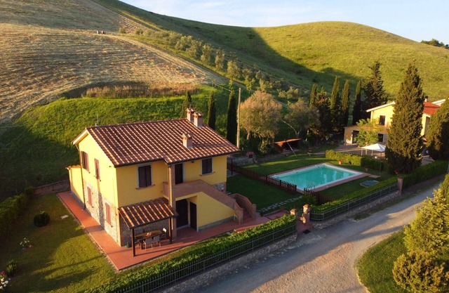 Villa am Rande von Volterra mit privatem Pool. Panoramablick, ruhig und ideal, um die Toskana und di