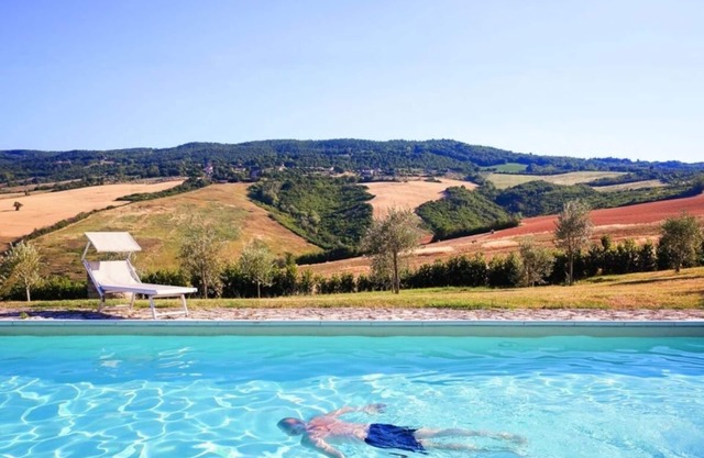 Villa a Todi, vista superba, piscina privata, servizio di pulizia
