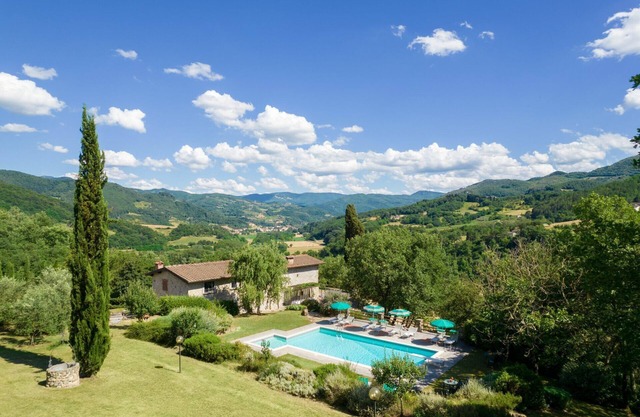 Villa in Vicchio mit 7 Schlafzimmern 14 Schlafplätzen