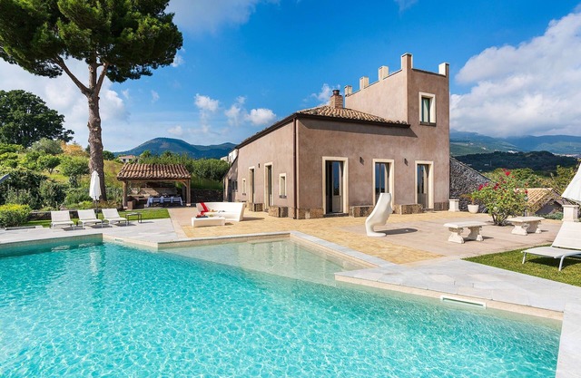 Villa in Zafferana mit privatem Pool