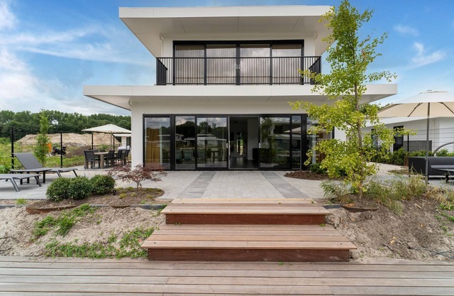 Luxusvilla in Zeewolde mit Infrarotsauna