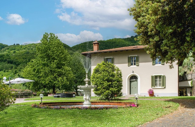 Villa / Independent home in Pistoia mit 5 Schlafzimmern 10 Schlafplätzen