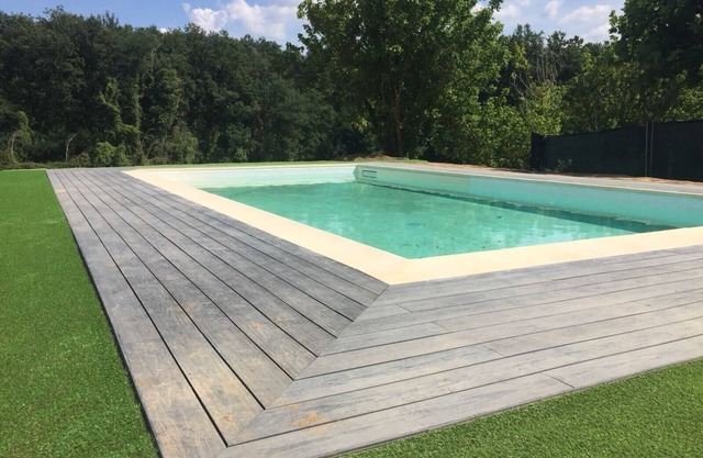 VILLA IOLANDA - 16 Personen - Privater Swimmingpool - Privater Garten - Auf dem Land