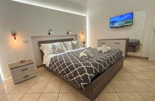 Villa Iris - Holiday Homes Mare Nostrum - In front of the beach and Pool