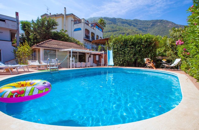 Villa Panorama Pool und Garten!