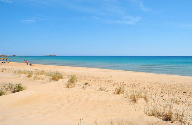 Villa in 20 m Entfernung. vom Meer entfernt am schönen und unberührten Strand von Carratois