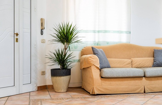 Villa 'Ivonne's' mit privater Terrasse, WLAN und Klimaanlage