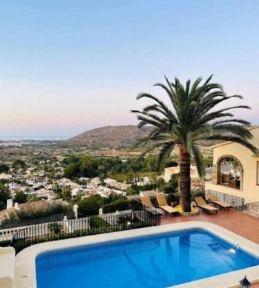 Villa Jade - Luxury Retreat