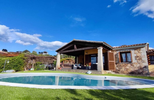Villa Janas with private pool