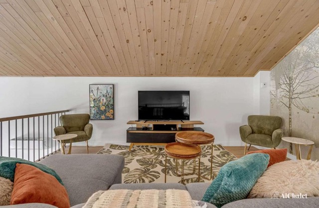 Villa Juliette - Nature Retreat - Spa Pool Table & EV Charger