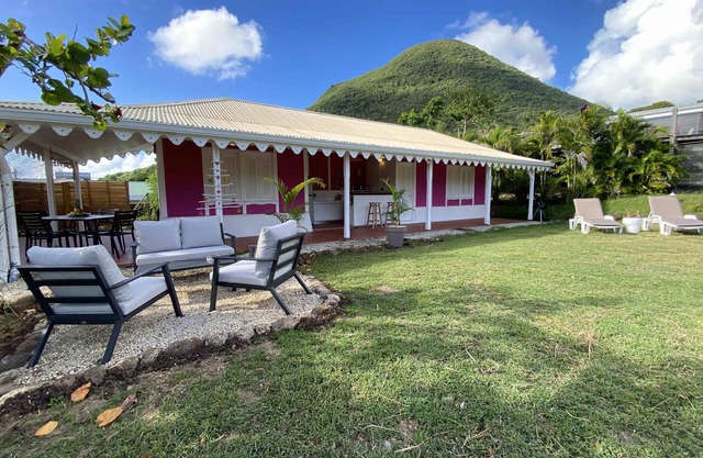 Villa KAYALI, Creole villa by the sea