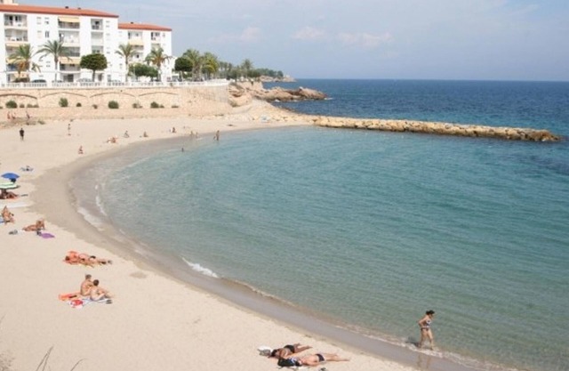 Villa L'Ametlla de Mar, 4 bedrooms, 8 persons