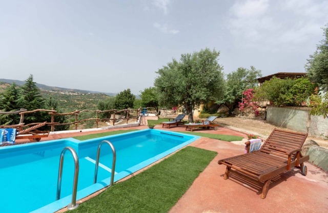 Villa L'Oleandro mit herrlicher Aussicht, privatem Pool und A/C