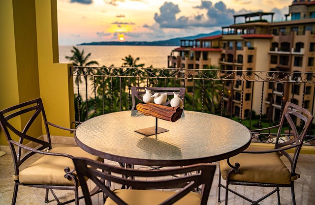 Villa La Estancia SECHSTER STOCK STUNNER - BESTE AUSSICHT IM RESORT!