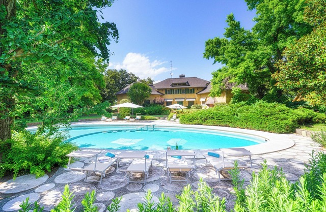 VILLA LA PIOPPA mit Park und exklusivem Swimmingpool in der Provinz Cremona