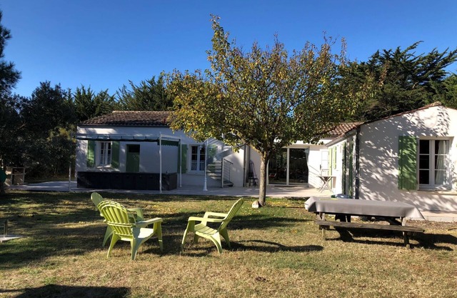 Villa La Léinade – Geräumig, Voll Ausgestattet, Ideal für Familien & Gruppen