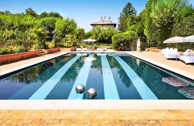 Villa La Quadra Estate
