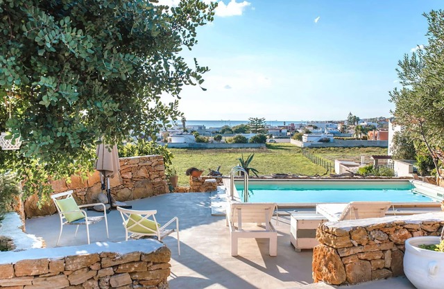 Villa in Maruggio mit 3 Schlafzimmern 6 Schlafplätzen