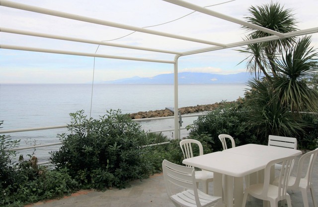 Villa Laura by the Sea - ST