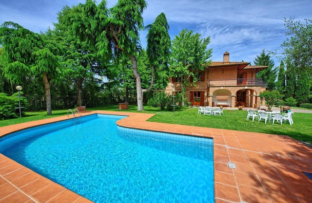 Villa Lauretana - Ferienhaus in Torrita di Siena, Toskana