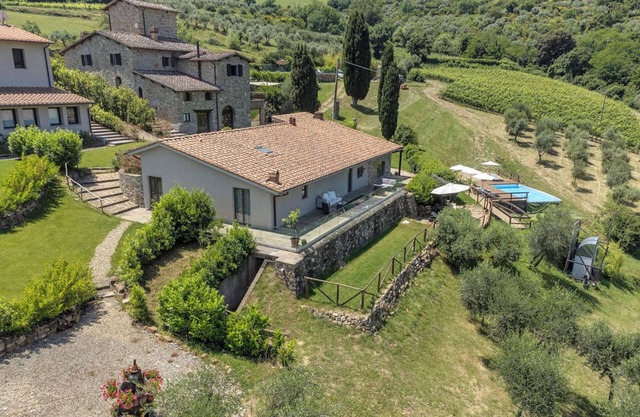 VILLA LE SCUDERIE - PANZANO - TOSKANA
