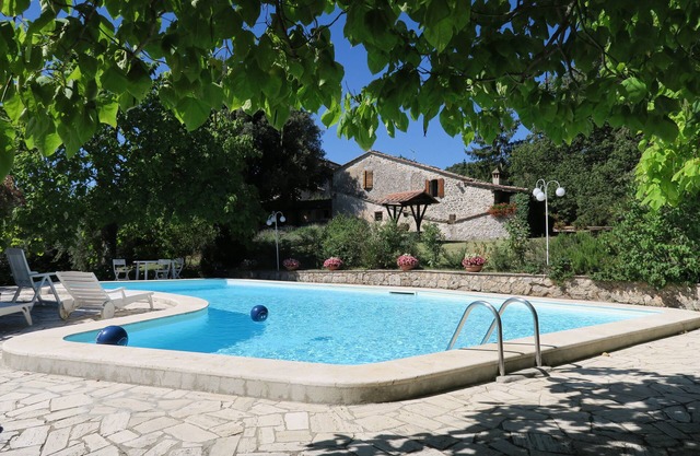 Villa "Le Vallecchie" mit Blick auf Siena und mit Privatpool