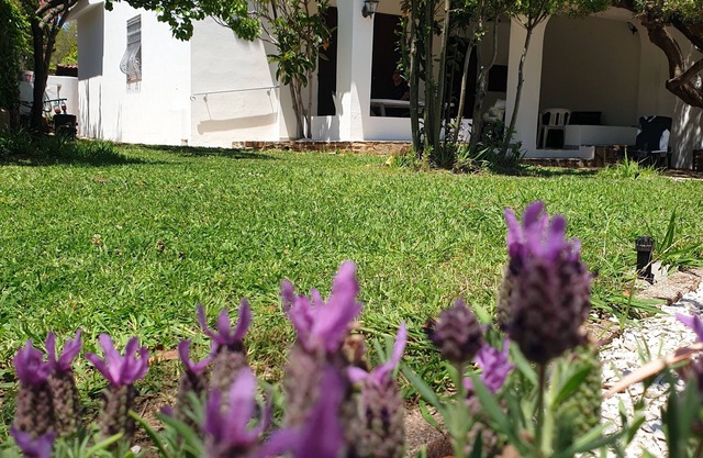 Villa mit garden,WIFI,bbq,airco,parking,nur 100 m vom strandKomfortgebäude,