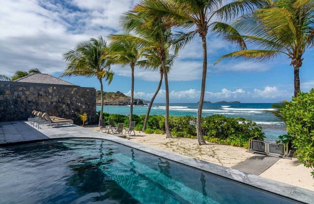 Villa Les Basses by Fantasia Villas