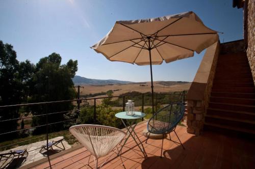 Nette Wohnung in Volterra mit Möblierter Terrasse