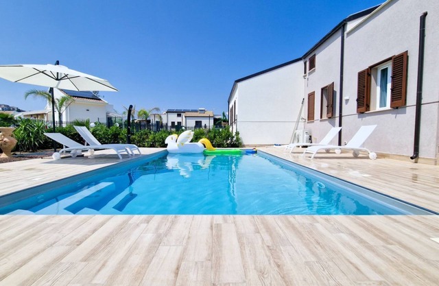 Villa Lilia (private pool)