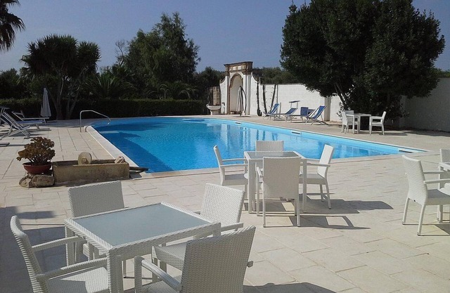 Villa Lippia A: Eine charakteristische und einladende Villa im typischen Stil der apulischen Landschaft.