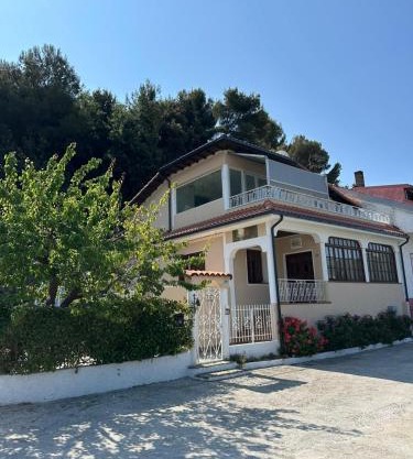 Villa Lollo