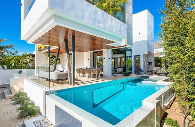 Villa Los Elementos - Vier Schlafzimmer Villa, Schläft 10