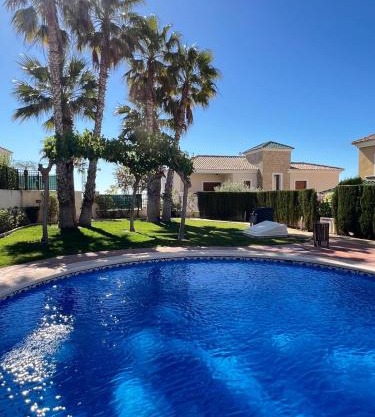 Villa Los Olivos Altaona Golf
