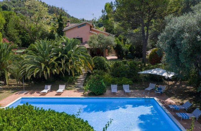 Villa Lucia 11 - Vier Schlafzimmer Villa, Schläft 11