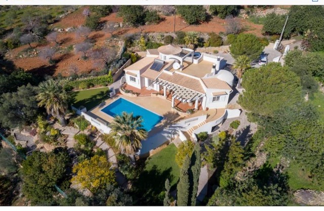 Villa Lucie vue mer avec piscine privée en Algarve.