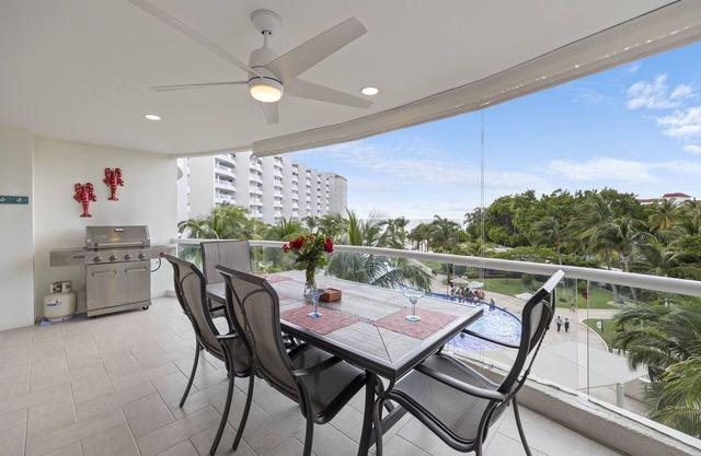 Villa Magna 3 BR - Sea Turtles, Starfish and Sunsets, Nuevo Vallarta Ocean Front