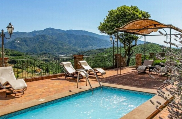 VILLA MAMMOLI