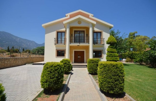 Villa Manolya-Garden: Traum-Urlaub direkt am Meer