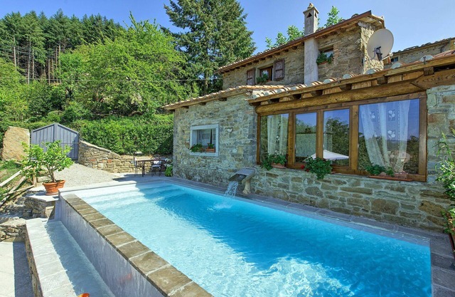 Villa Margherita Tre - Landvilla mit Pool in Cortona, Toskana