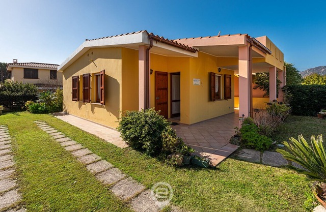 Villa Maria Luisa 🌴 Sunny garden near the Beach - Q5722